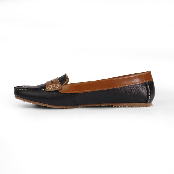 Classico Leather Moccasin Black Beige - Assembly Artisans Co.,Ltd.